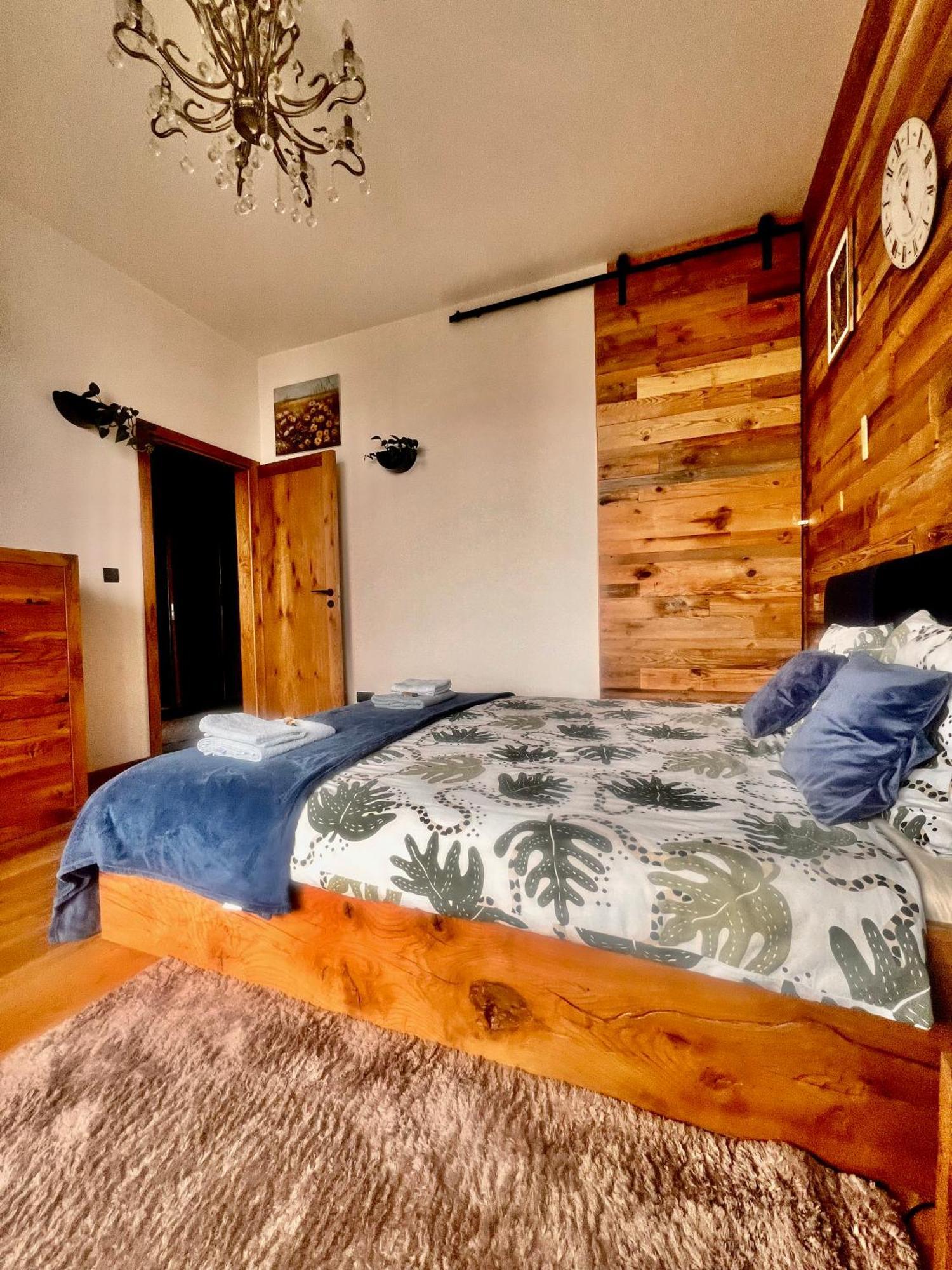 Lake Park Apartament With Free Parking Airport Netflix Apartamento Varsóvia Exterior foto